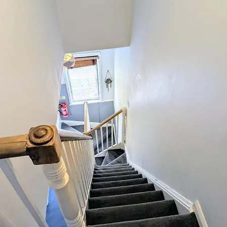 펜션 27 George Street